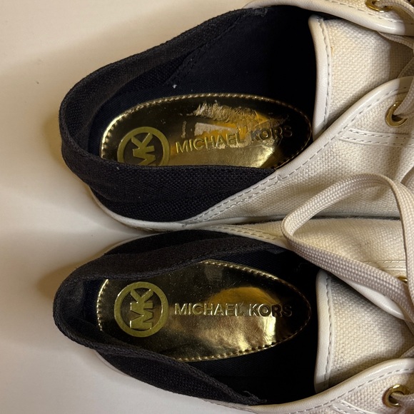 Michael Kors Kristy Slide sneakers sin Black and White Colorway - Picture 9 of 11